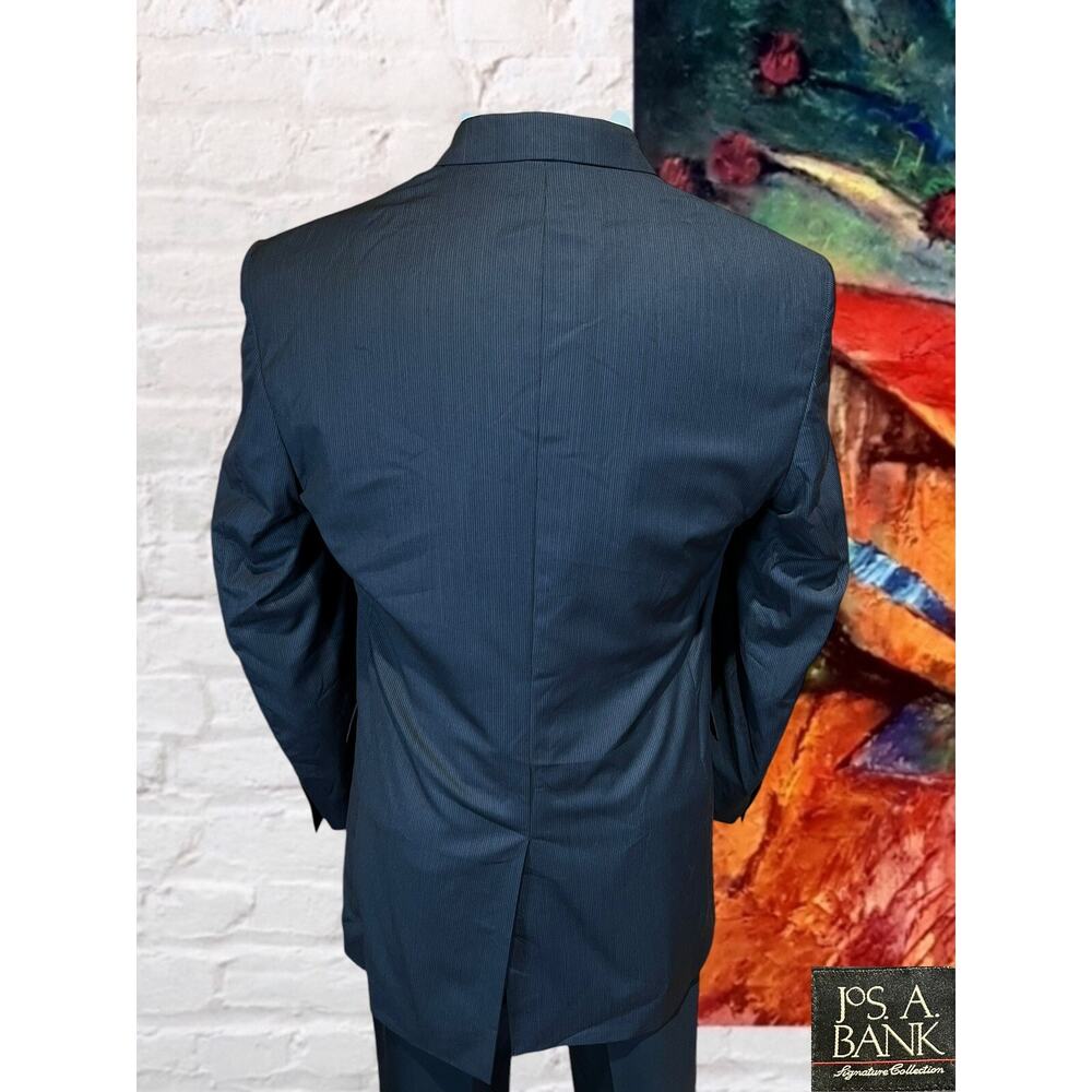 Jos A Bank Signature 42L Navy Blue Ghost Stripe Silk Wool Blazer Suit Jacket - Picture 6 of 15